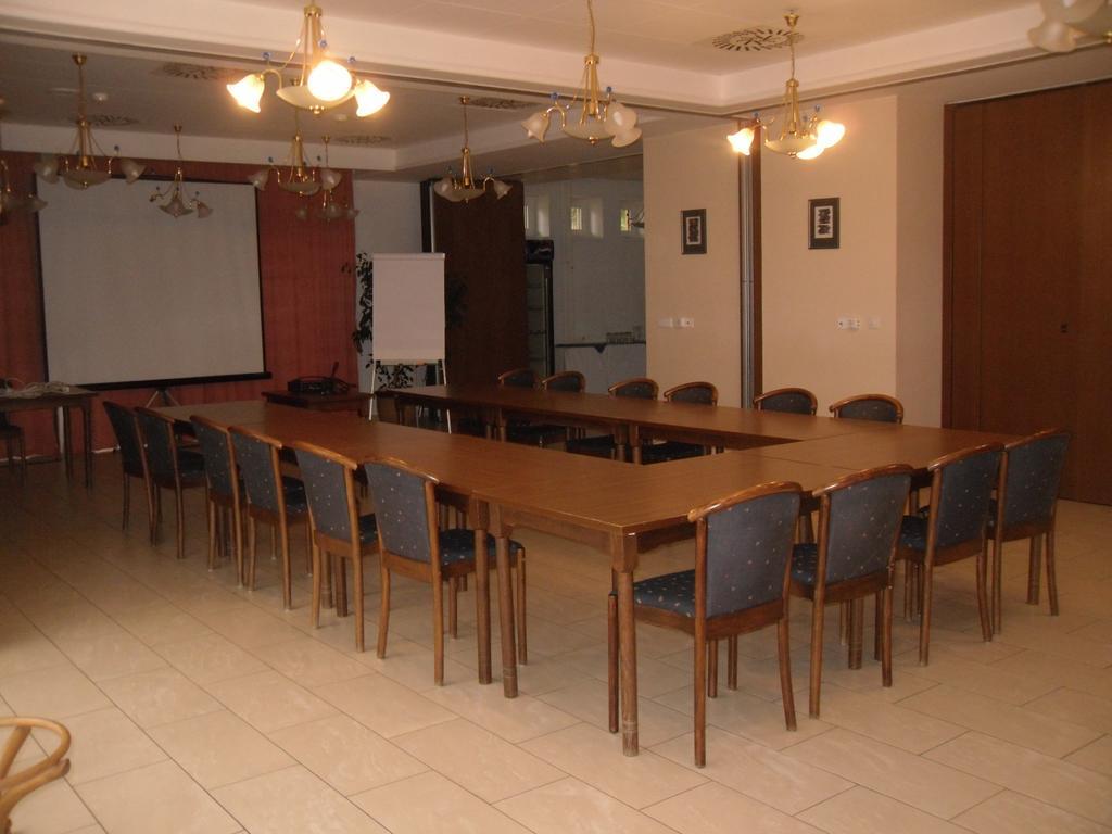 Domašov Hotel Annahof מראה חיצוני תמונה