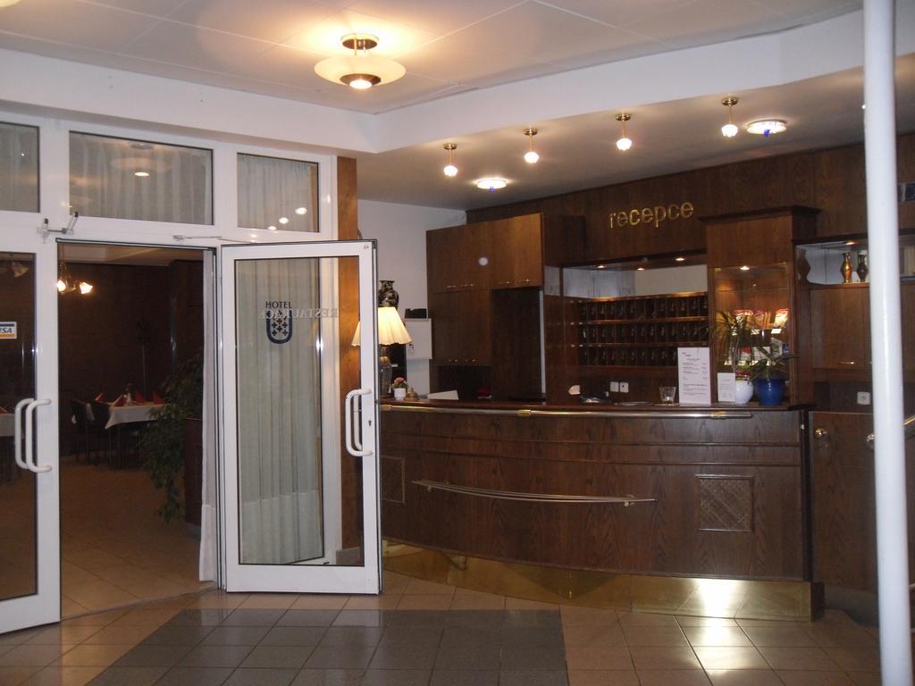 Domašov Hotel Annahof מראה חיצוני תמונה